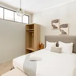Reva 公寓式酒店