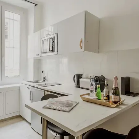 Reva Aparthotel Parigi