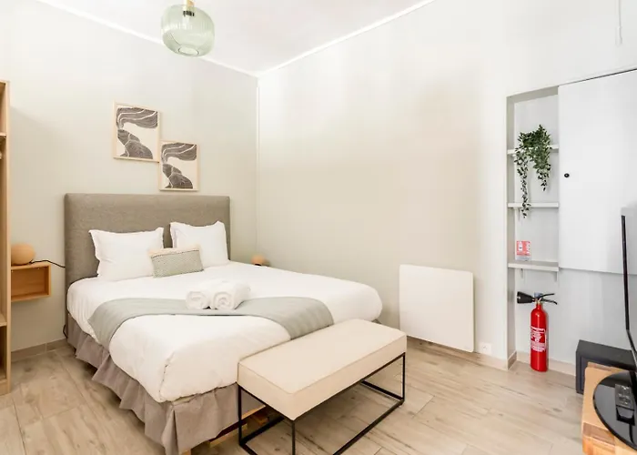 Apartmanhotel Reva Párizs