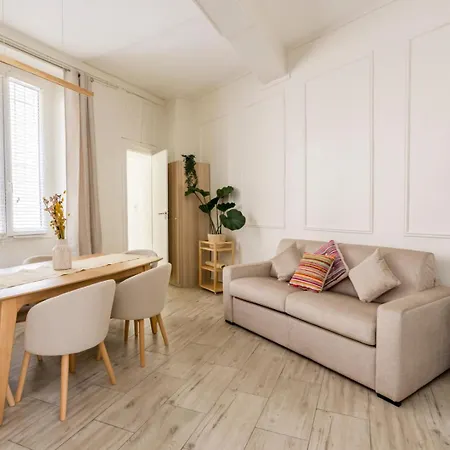 Hotel apartamentowy Reva