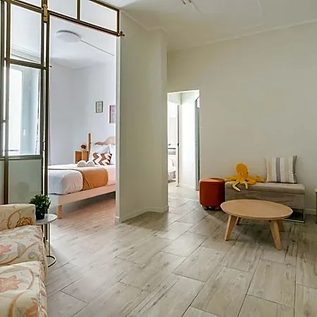 Hotel apartamentowy Reva 4*