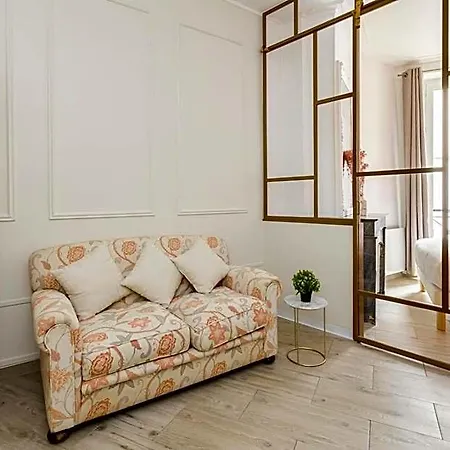 Reva Aparthotel