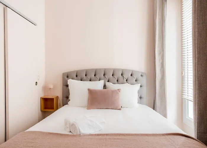 Reva Aparthotel