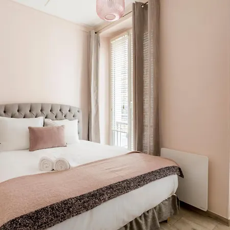 Reva 4* París
